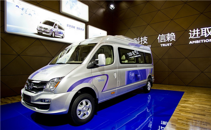 海内首款新准入标准燃料电池轻型车FCV80商业化