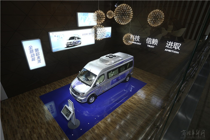 海内首款新准入标准燃料电池轻型车FCV80商业化