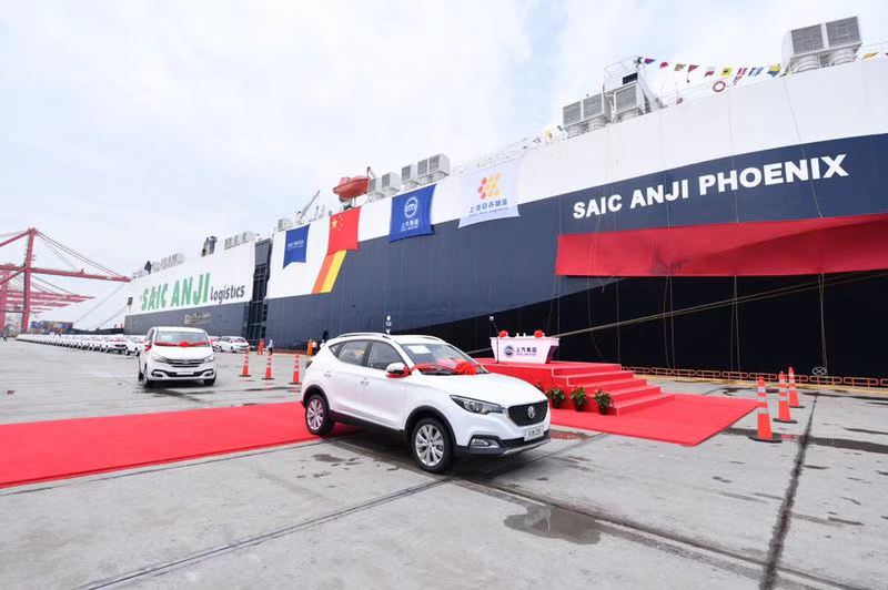 外洋每卖出三辆中国车，，，，就有一辆是jbo竞博造……汽车龙头启动未来增添“新引擎”