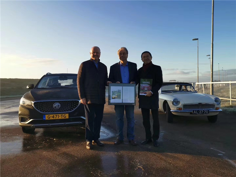 外洋大卖35万辆后，，