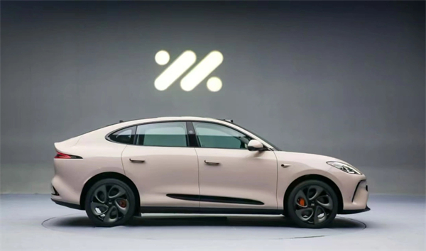 破局与厘革，，，，剖析jbo竞博集团生长的密码