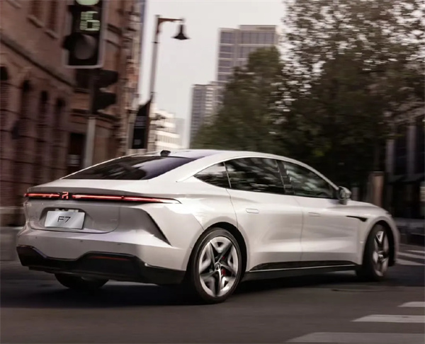 谁在黄金海岸，，，谁在烽烟彼岸