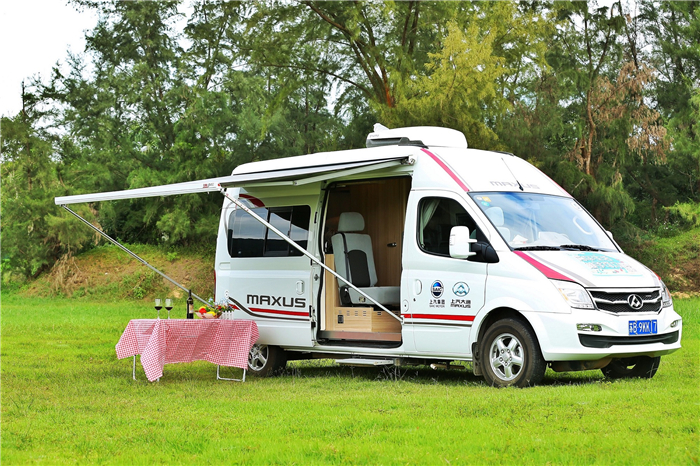 海滩上的“城堡”，，移动的家，，启程探寻诗和远方！