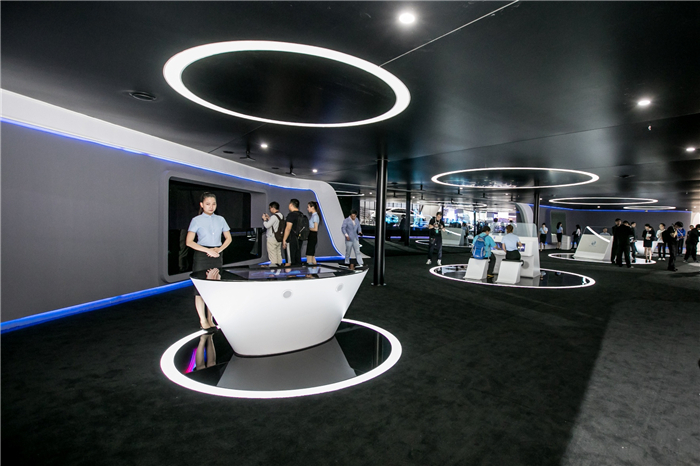 别克VELITE 5增程型混淆动力车亮相2017上海国际车展