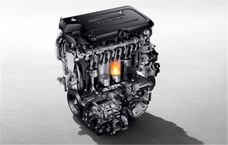 别克君越推出全新28T精英型 售价22.98万元