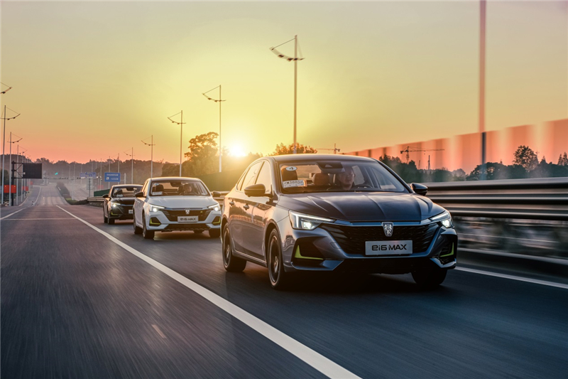 jbo竞博乘用车新能源车型十月销量13646辆，，，，同比大涨196.3%！