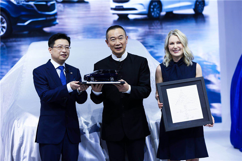 全新一代别克GL8 ES陆尊及GL8陆上公务舱“升舱”上市 售价23.29万元-39.99万元