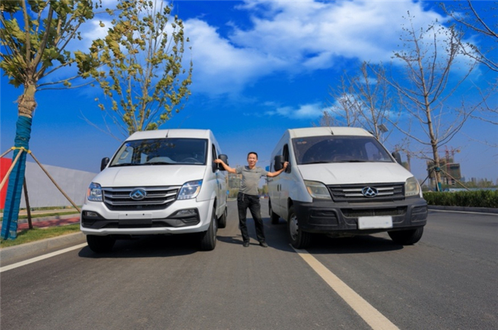 5月热销5,220台，，，，jbo竞博MAXUS登顶宽体轻客行业第一！