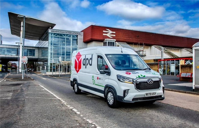 续写“递王之车”传奇，，jbo竞博大通MAXUS再获DHL批量采购新能源产品大单