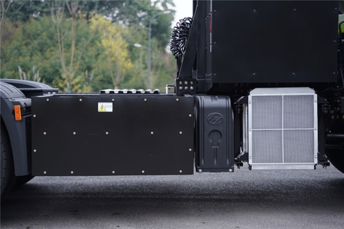 助力“碳中和”，，，jbo竞博红岩领跑重卡新能源赛道