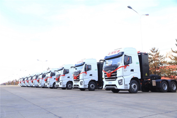 助力“碳中和”，，，jbo竞博红岩领跑重卡新能源赛道