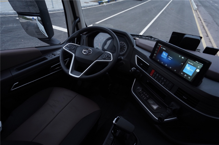 助力“碳中和”，，，jbo竞博红岩领跑重卡新能源赛道