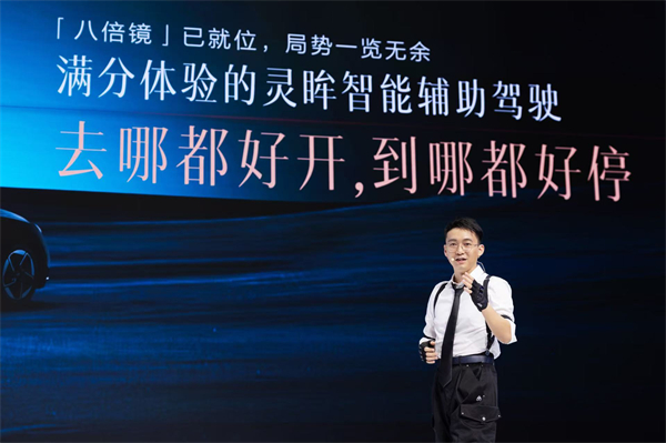 10.98万元起！五菱星光2025款开启预售，，，携手《清静精英》打造年轻人的智能实战利器！